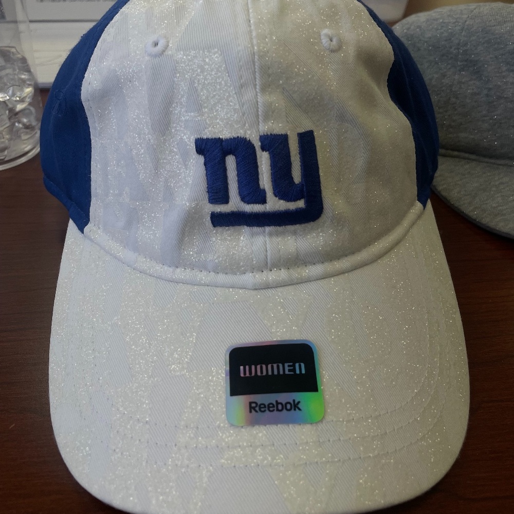 Reebok women hat